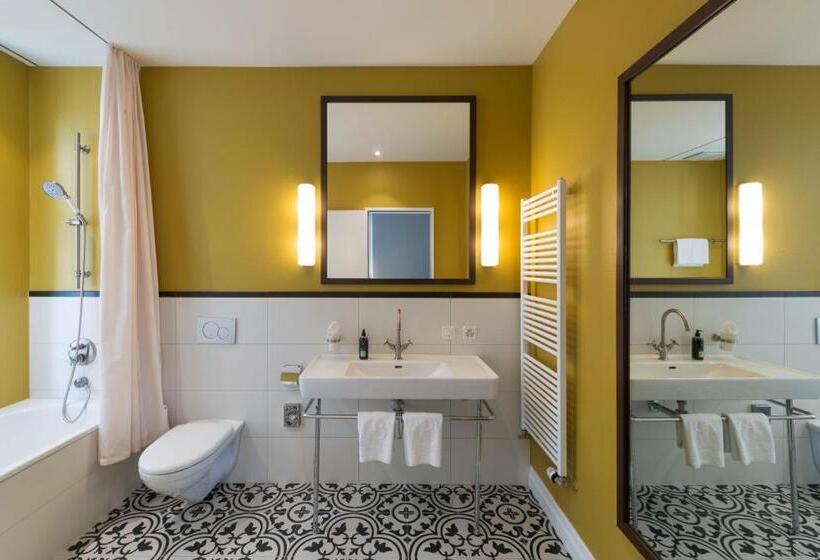 בית מלון כפרי Blue City Boutique