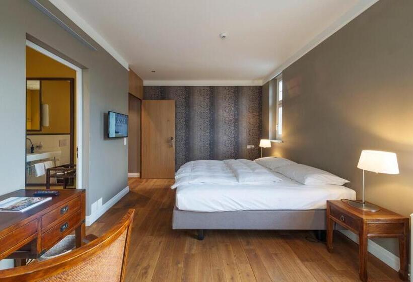 בית מלון כפרי Blue City Boutique