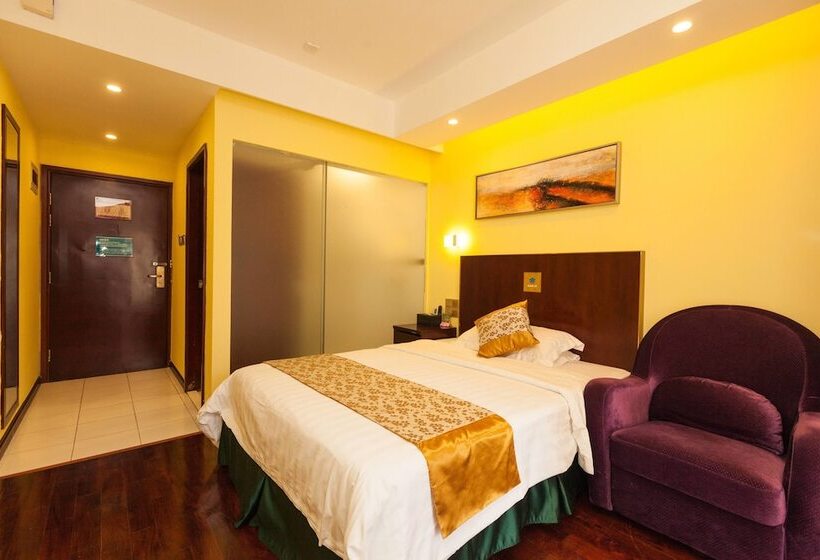 בית מלון כפרי Chicago Suites International