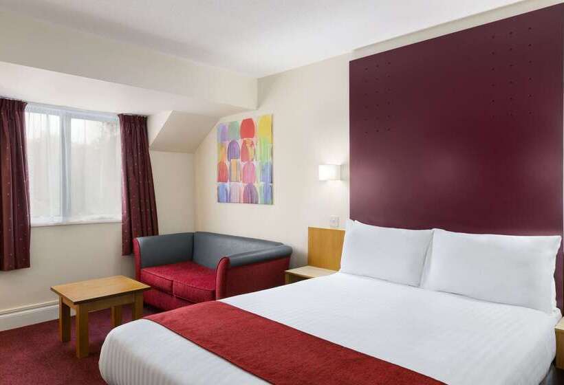 호텔 Days Inn Maidstone