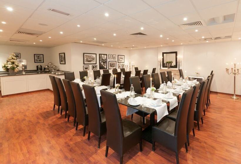 ホテル De Rustende Jager