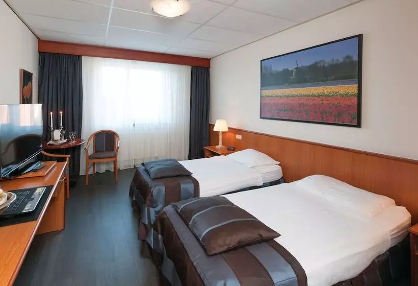 هتل De Rustende Jager