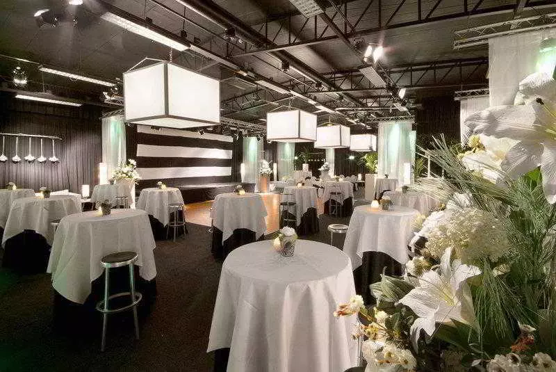 هتل De Rustende Jager