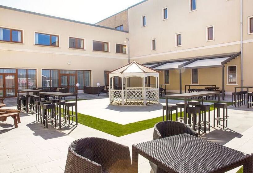 בית מלון כפרי Diamond Coast