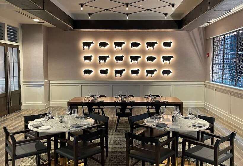 فندق Embassy Suites By Hilton Huntsville