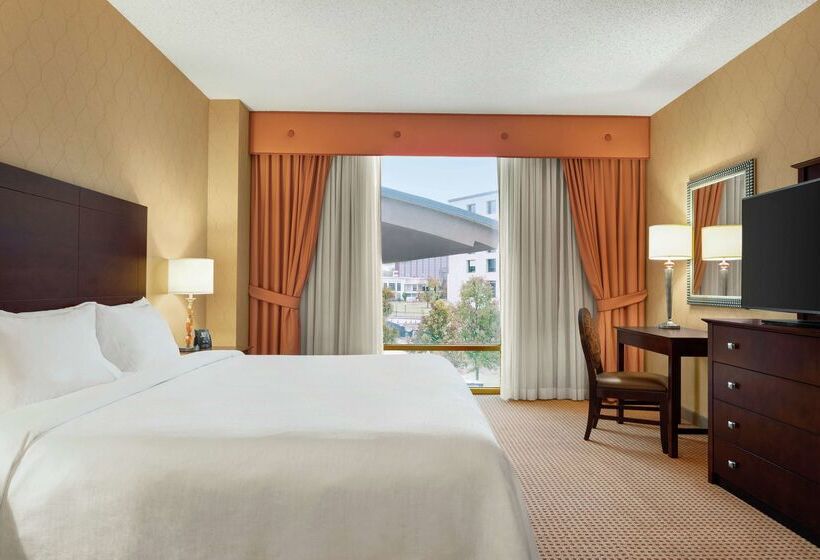 فندق Embassy Suites By Hilton Huntsville