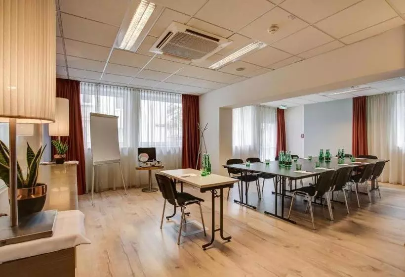 酒店 Fourside & Suites Vienna