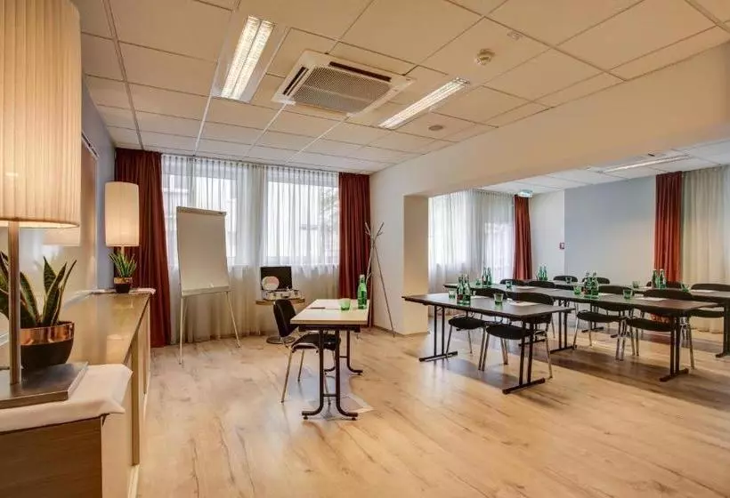 酒店 Fourside & Suites Vienna