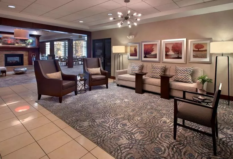 هتل Hilton Garden Inn Albany Medical Center