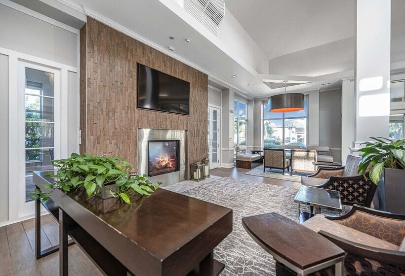 בית מלון כפרי Hilton Garden Inn Charleston Airport