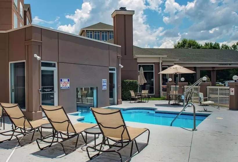 酒店 Hilton Garden Inn Charlotte Pineville