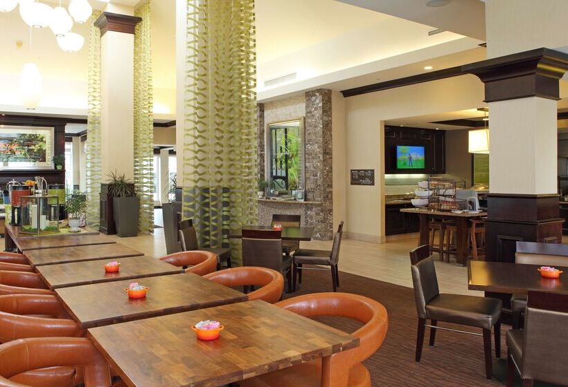 בית מלון כפרי Hilton Garden Inn Frederick