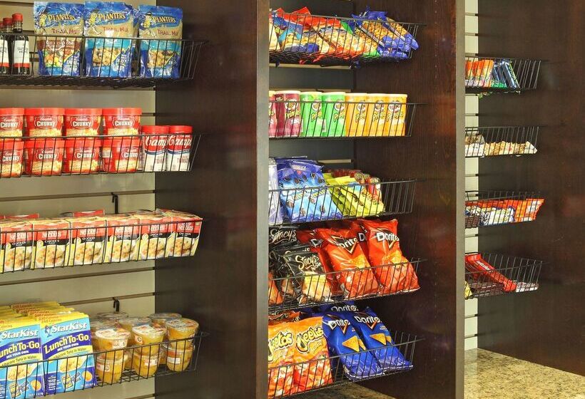 בית מלון כפרי Hilton Garden Inn Frederick