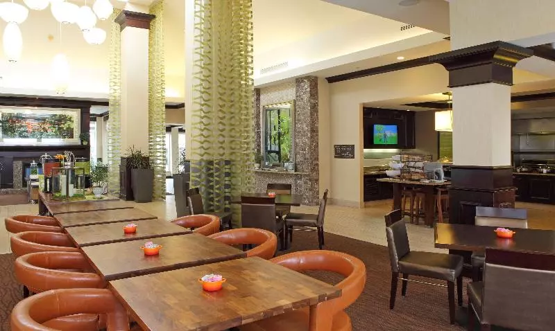 בית מלון כפרי Hilton Garden Inn Frederick