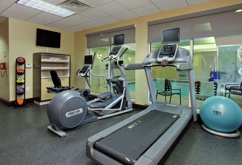 酒店 Hilton Garden Inn Sonoma County Airport