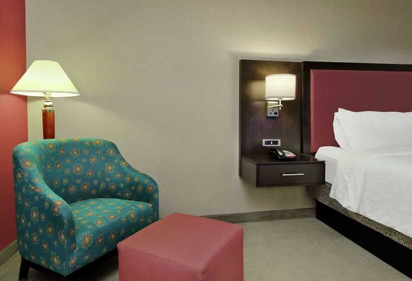 酒店 Hilton Garden Inn Sonoma County Airport