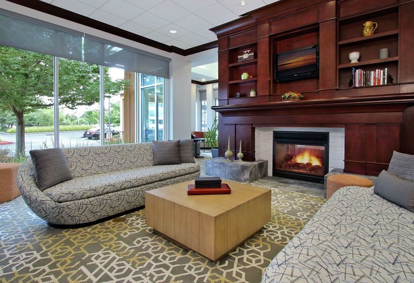 酒店 Hilton Garden Inn Sonoma County Airport