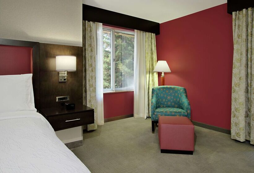 酒店 Hilton Garden Inn Sonoma County Airport