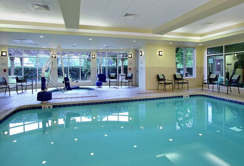 酒店 Hilton Garden Inn Sonoma County Airport