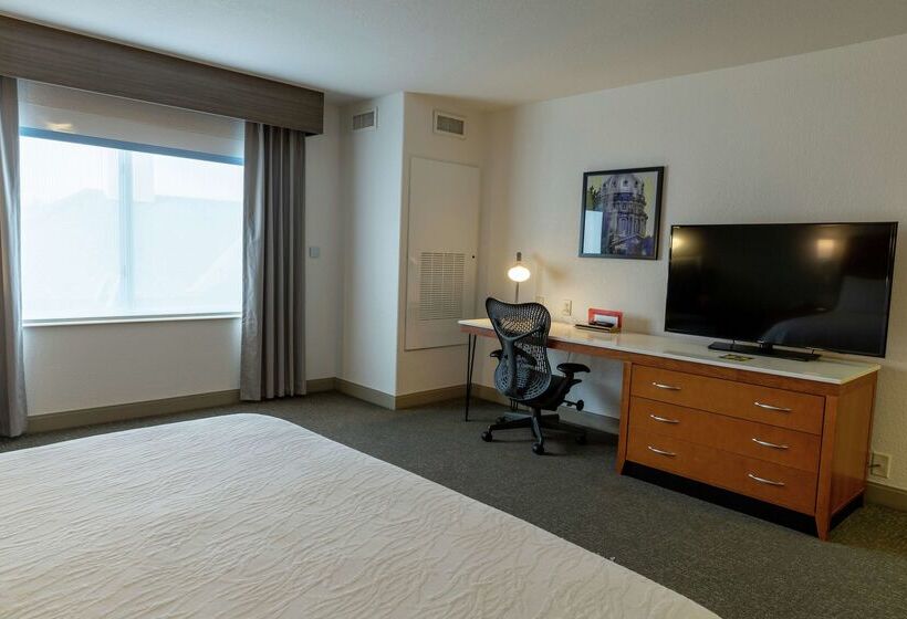 فندق Hilton Garden Inn Des Moines West
