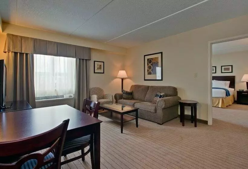 酒店 Holiday Inn Express & Suites Kincardine Downtown, An Ihg