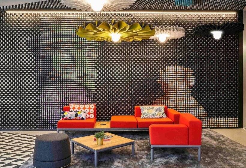 هتل Ibis Barcelona Plaza Glòries 22@