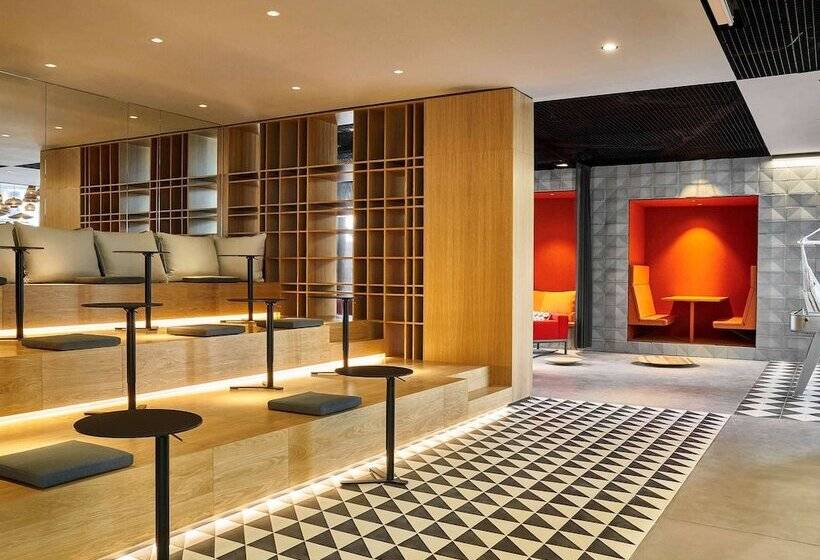 هتل Ibis Barcelona Plaza Glòries 22@