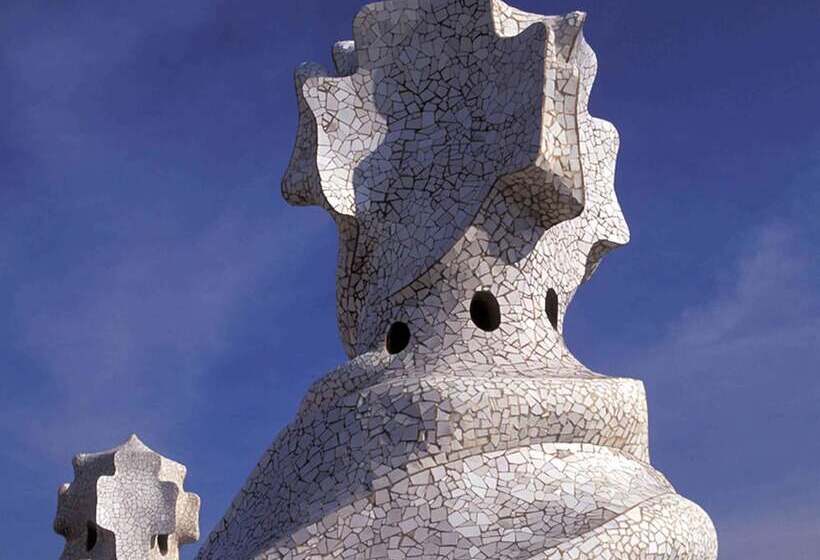 هتل Ibis Barcelona Plaza Glòries 22@