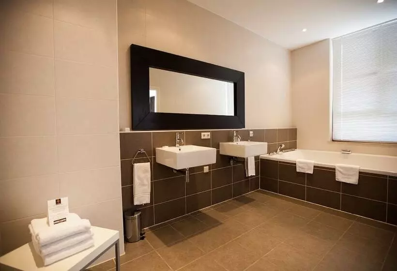 בית מלון כפרי La Reine