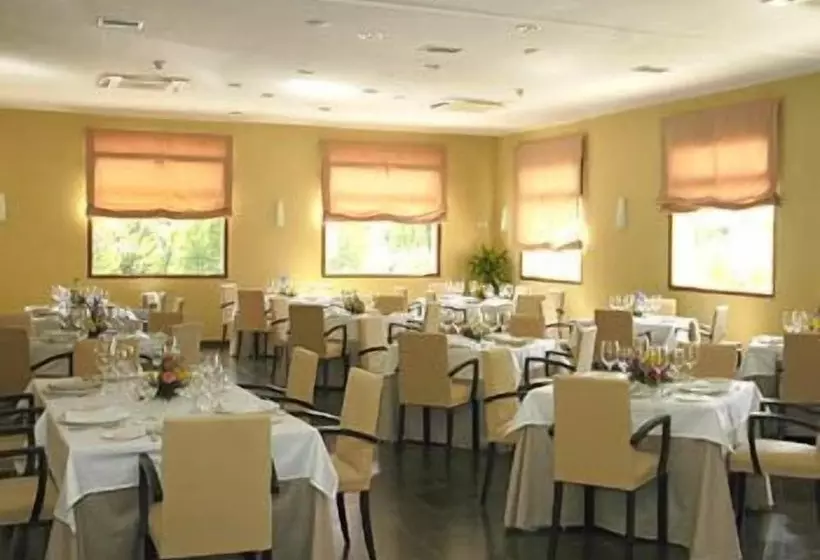 فندق Mirador De La Portilla