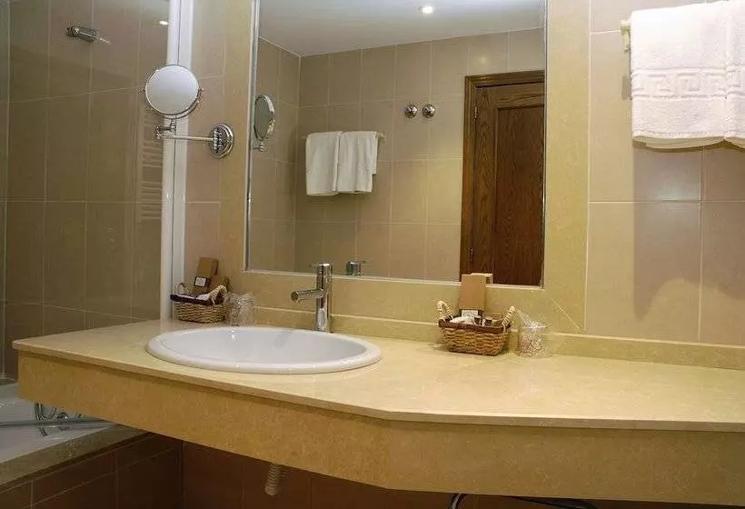 فندق Mirador De La Portilla