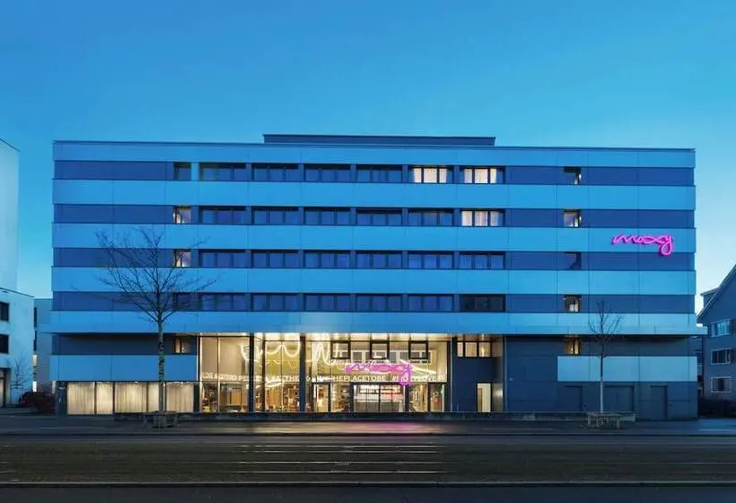 هتل Moxy Zurich