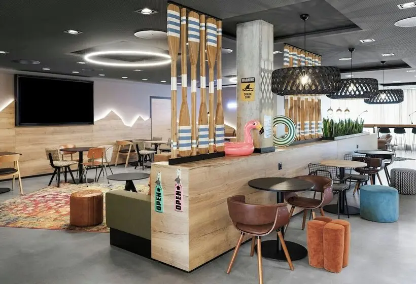 هتل Moxy Zurich
