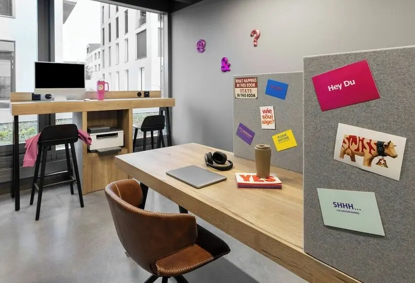 هتل Moxy Zurich