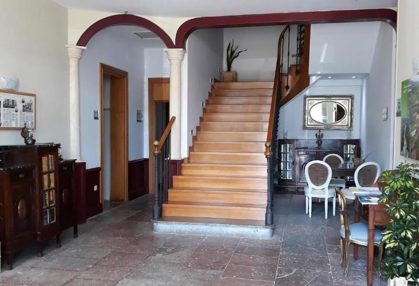 ホテル Palacio De Garaña