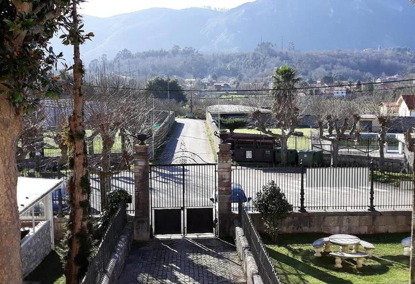 ホテル Palacio De Garaña