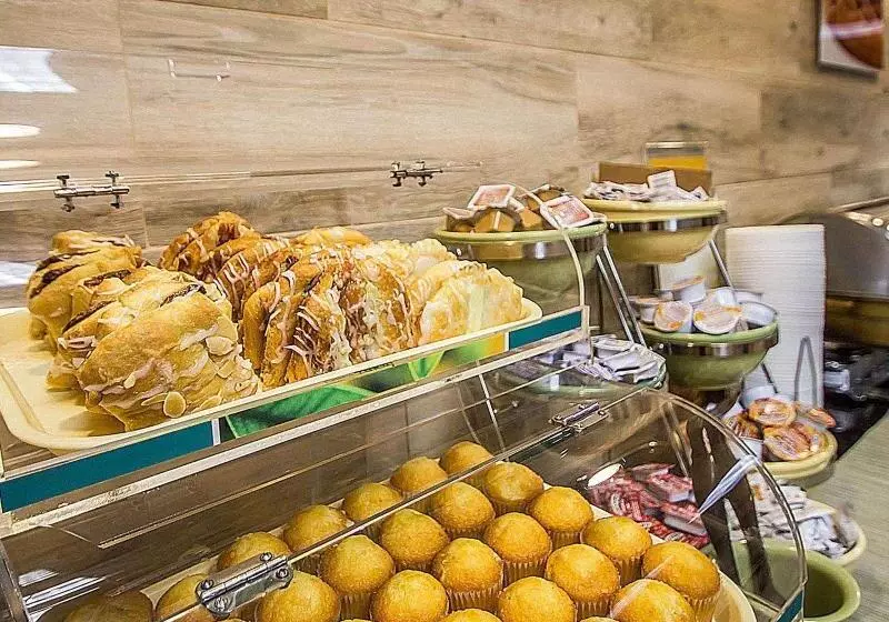 هتل Quality Inn & Suites Fishkill South Near I 84