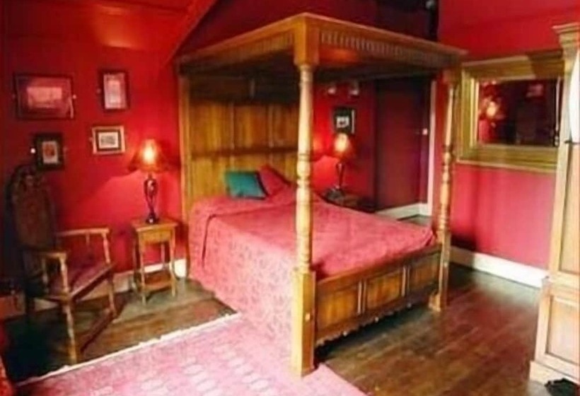 فندق The Hunting Lodge