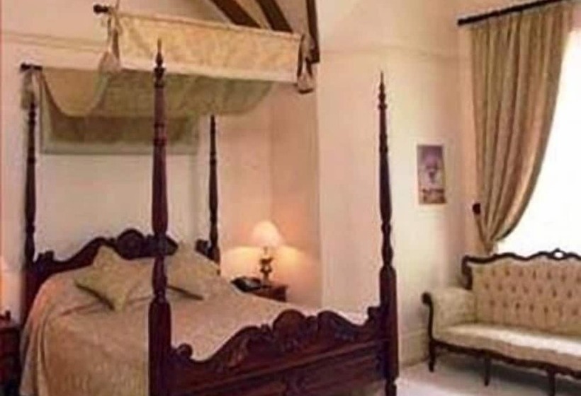 فندق The Hunting Lodge