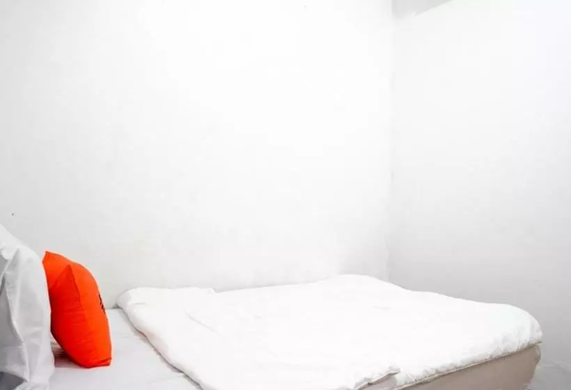 Hotelli Koolkost Syariah Near Universitas Diponegoro Tembalang 2