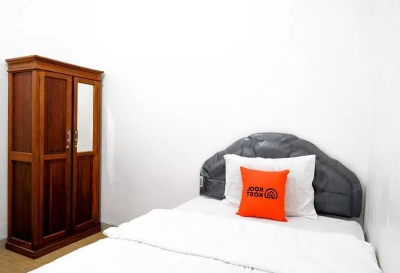 Hotelli Koolkost Syariah Near Universitas Diponegoro Tembalang 2