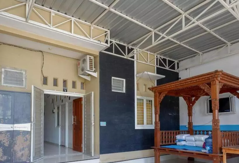 Hotelli Koolkost Syariah Near Universitas Diponegoro Tembalang 2