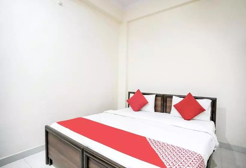 Hotelli Oyo 77842 Triveni Darshan