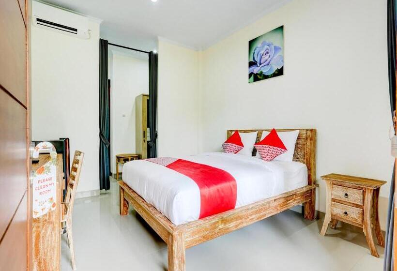 בית מלון כפרי Oyo 90232 March 67 Stay