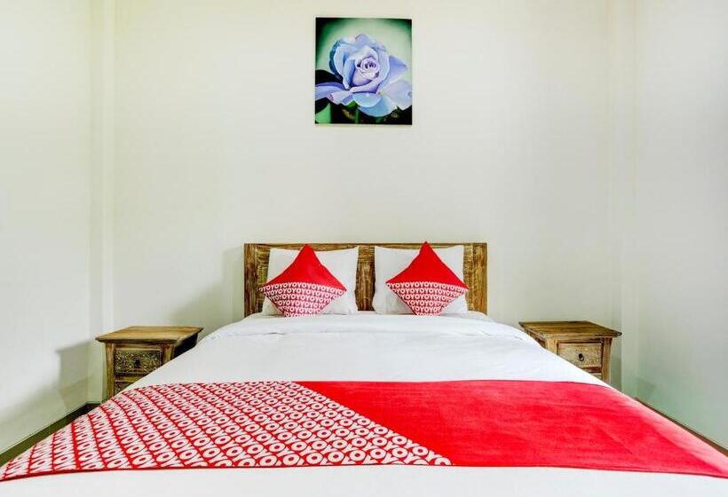 בית מלון כפרי Oyo 90232 March 67 Stay