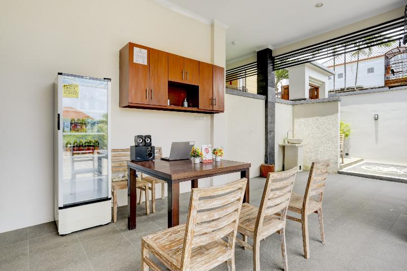 בית מלון כפרי Oyo 90232 March 67 Stay