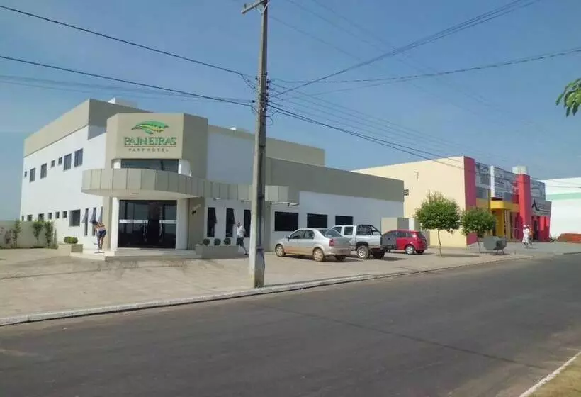 Hotelli Paineiras Park