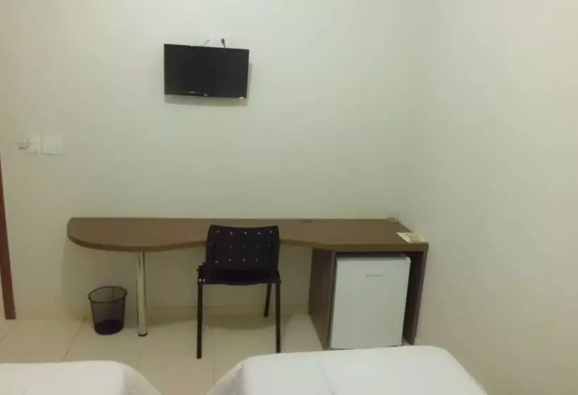 Hotelli Paineiras Park