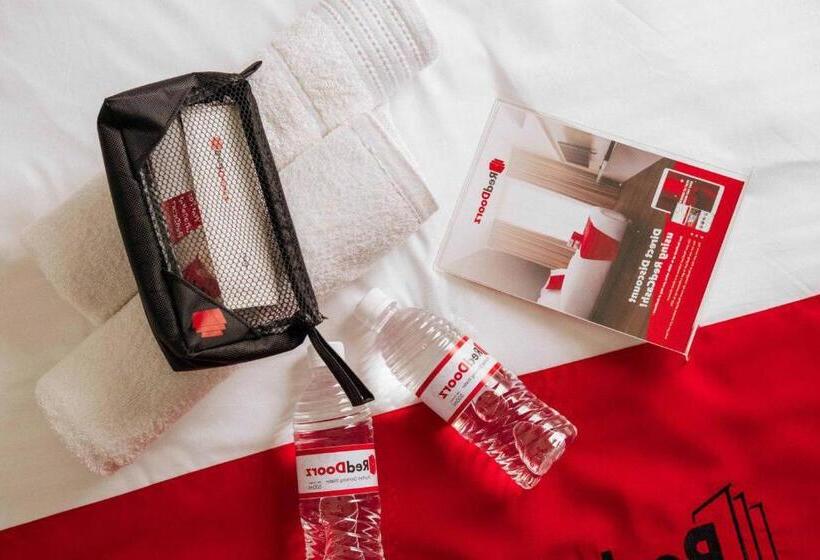 בית מלון כפרי Reddoorz Plus Near Universitas Saburai Lampung