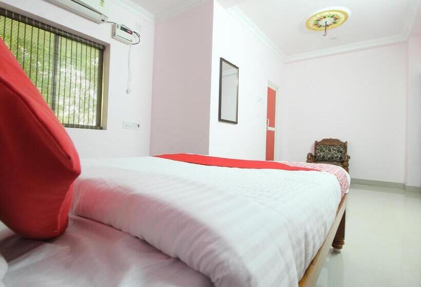 פנסיון Jms Guest House